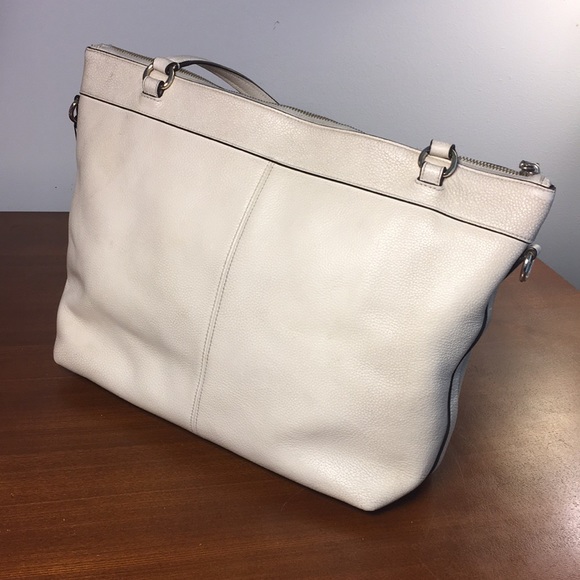 Coach Tyler Tote - Picture 6 of 9